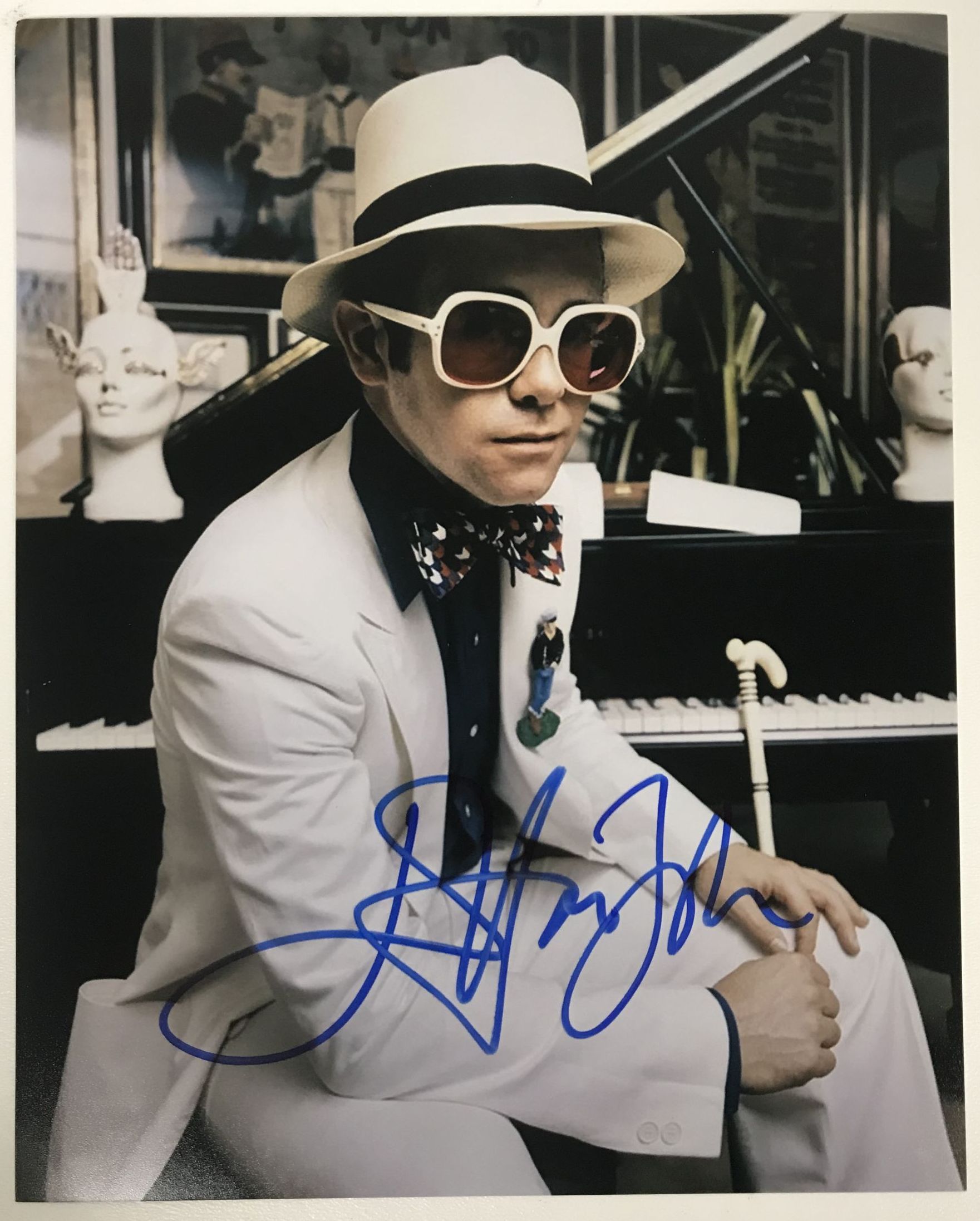AACS Autographs: Elton John Autographed Glossy 8x10 Photo