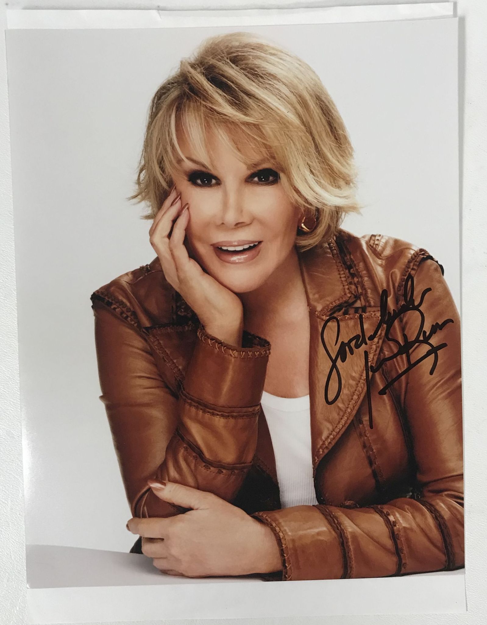 AACS Autographs Joan Rivers d 2014 Autographed Glossy 8x10 Photo On 