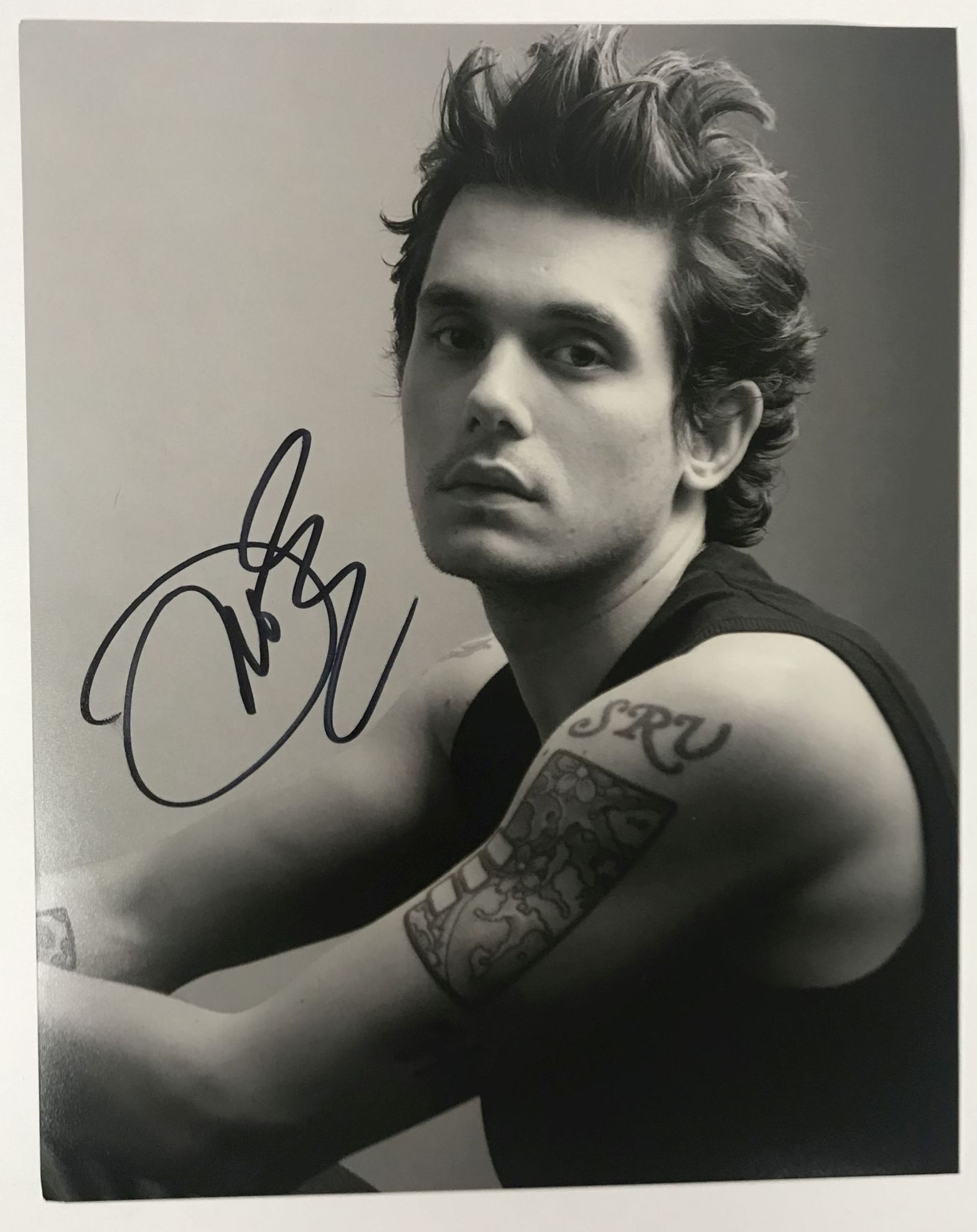 AACS Autographs John Mayer Autographed Glossy 8x10 Photo