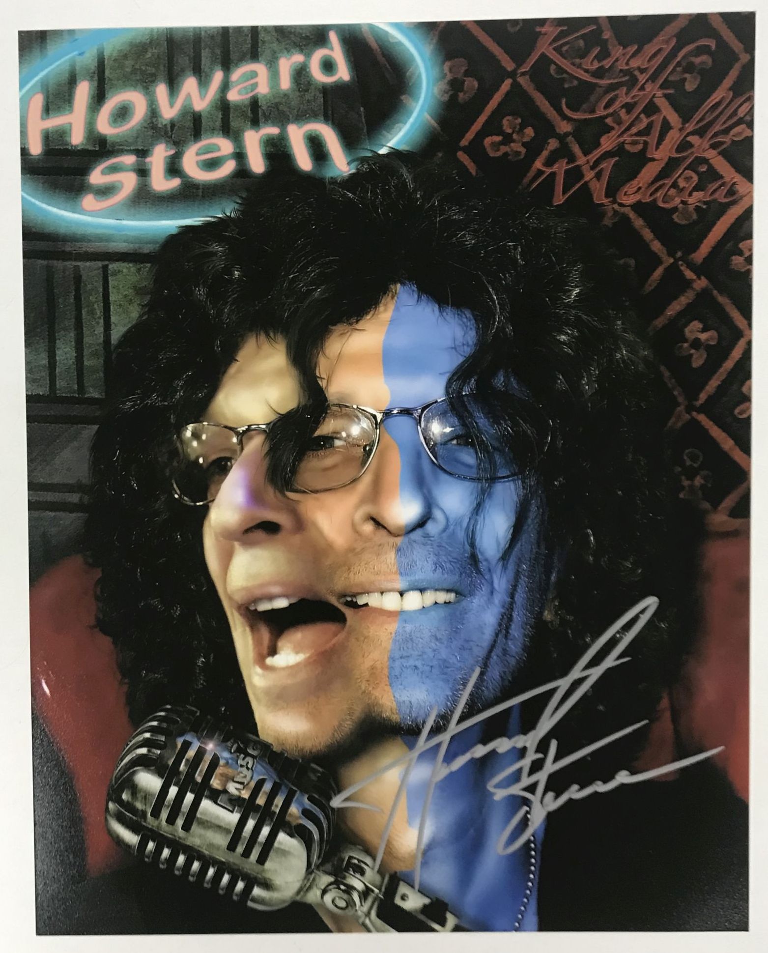 AACS Autographs Howard Stern Autographed Glossy 8x10 Photo