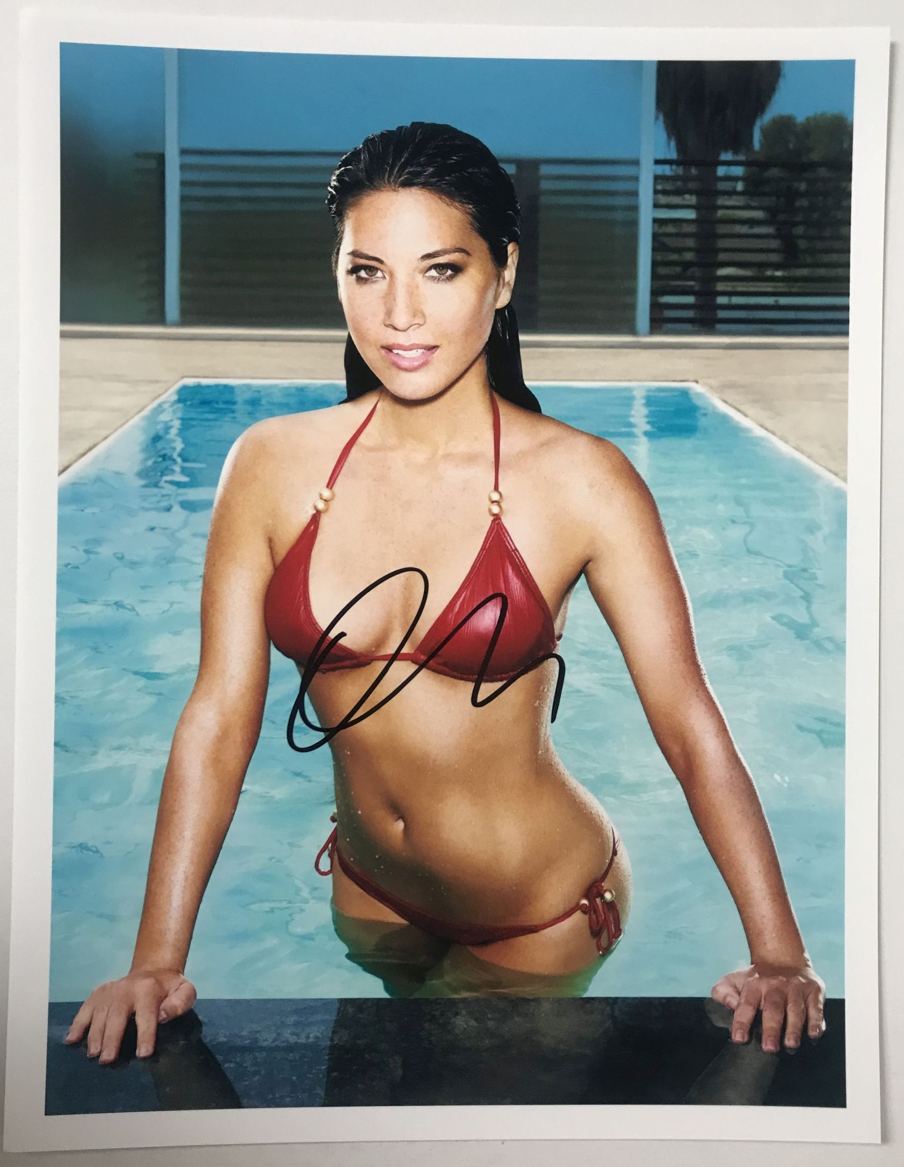 Olivia Munn Autographed Glossy 8x10 Photo AACS Autographs olivia-munn-autographed-glossy-8x10-photo-aacs-autographs