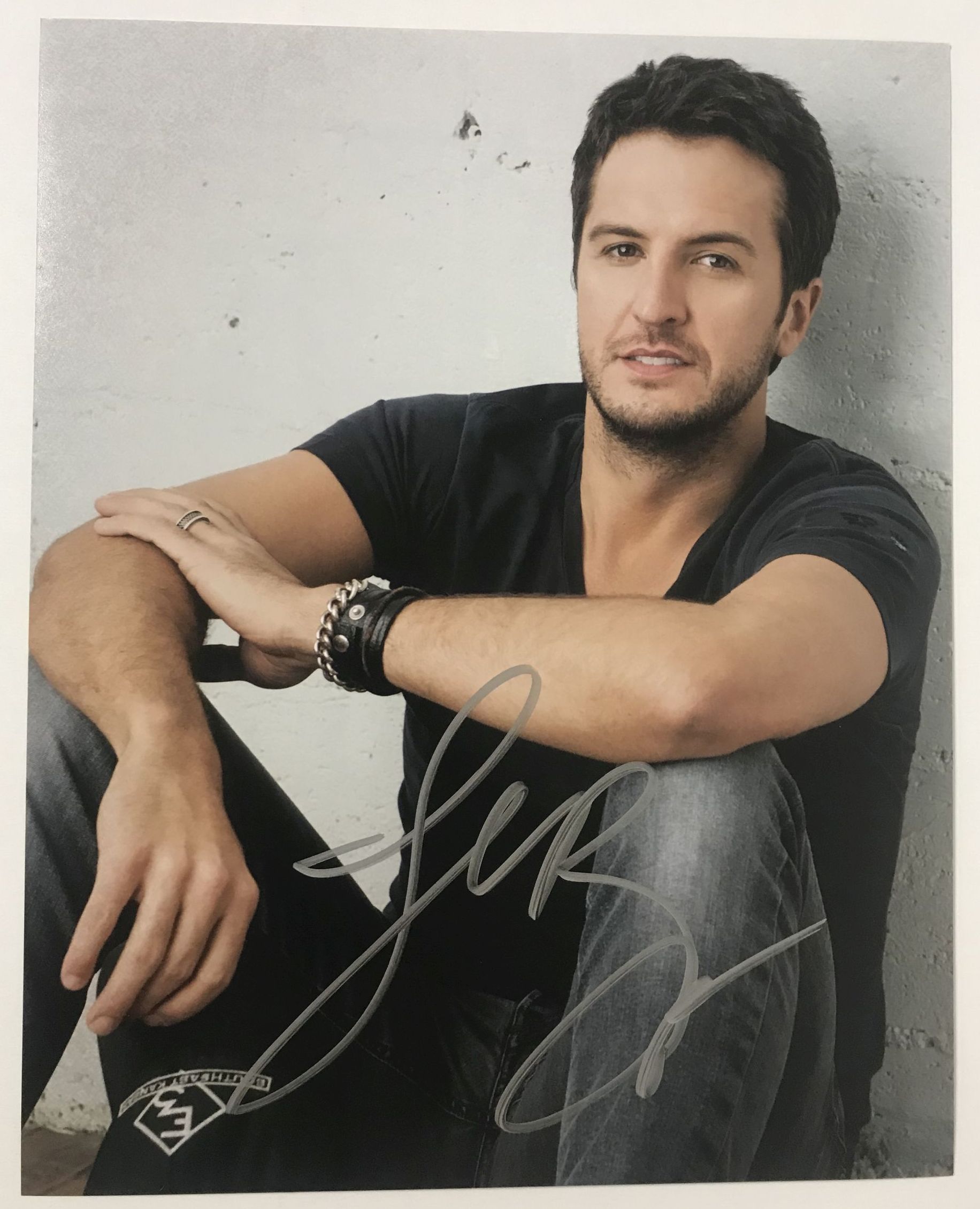 AACS Autographs Luke Bryan Autographed Glossy 8x10 Photo